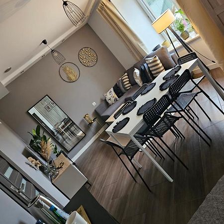 Chelosiowy Apartament Targi Kielce Jaworznia Exterior foto