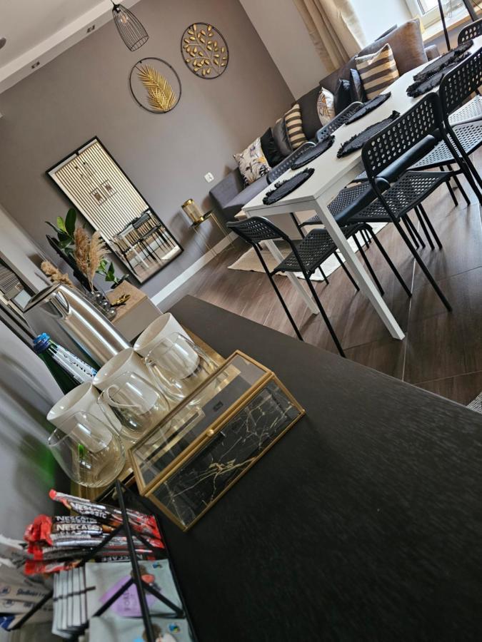 Chelosiowy Apartament Targi Kielce Jaworznia Exterior foto